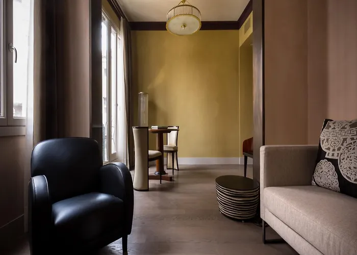 利亚斯迪皇宫酒店 酒店