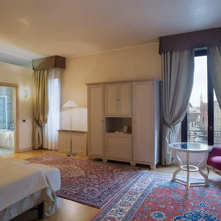 Liassidi Palace Szálloda 4*