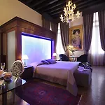 Liassidi Palace מלון