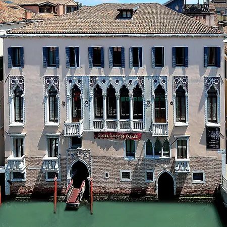 Liassidi Palace Otel