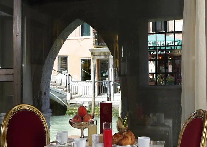 Liassidi Palace 4*