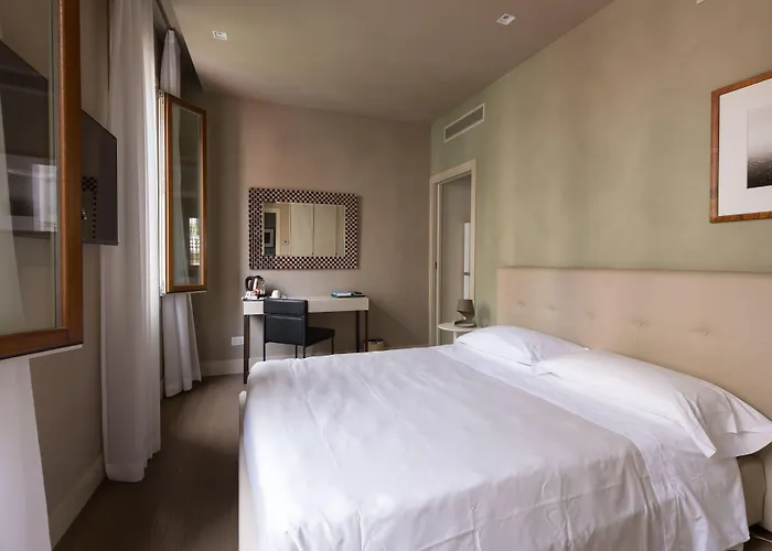 Liassidi Palace 4* Velence