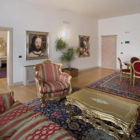 Hotel Liassidi Palace Benátky