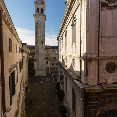 Hotel Liassidi Palace